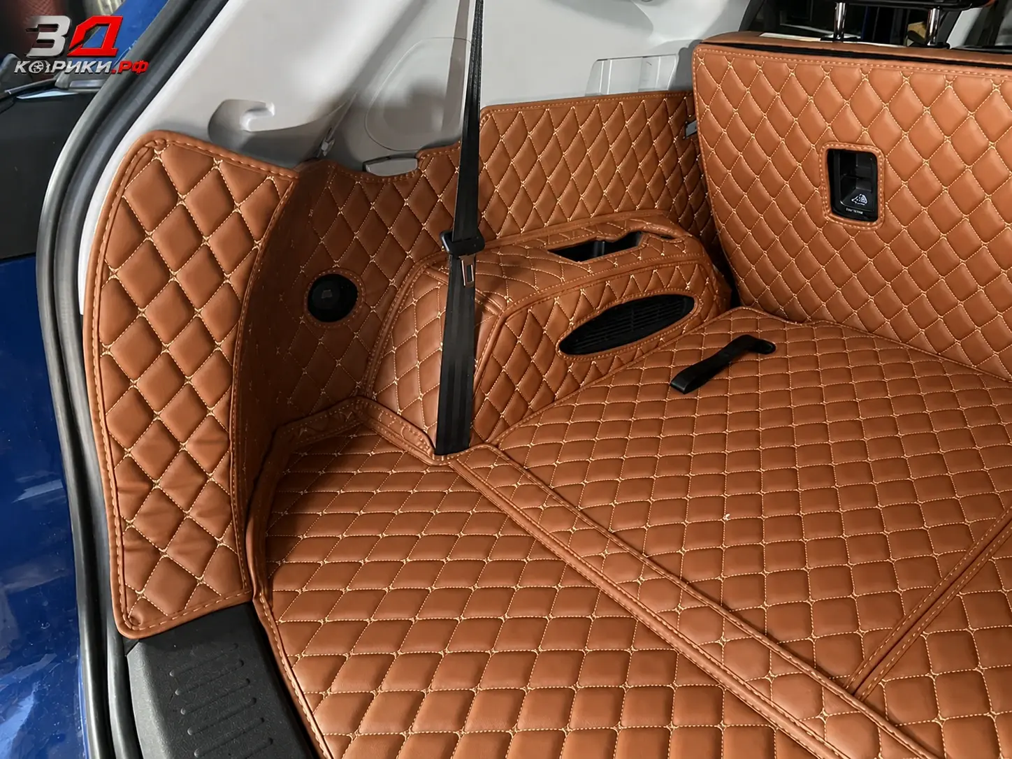 3D коврики Chery Tiggo 8, форма коврика и крепления