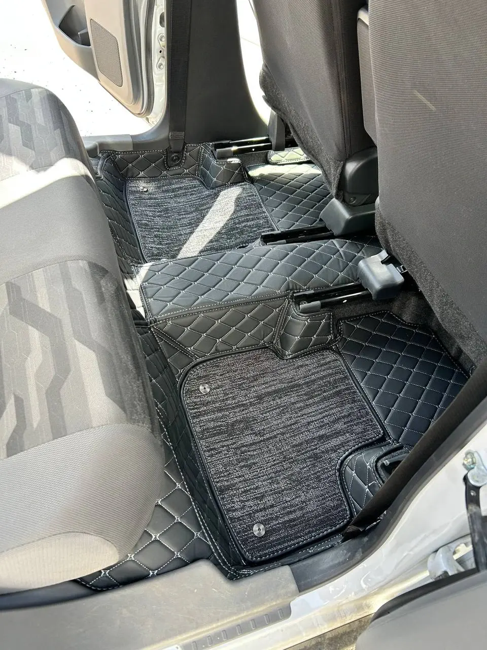 3D коврики Daihatsu Taft II, водительская зона