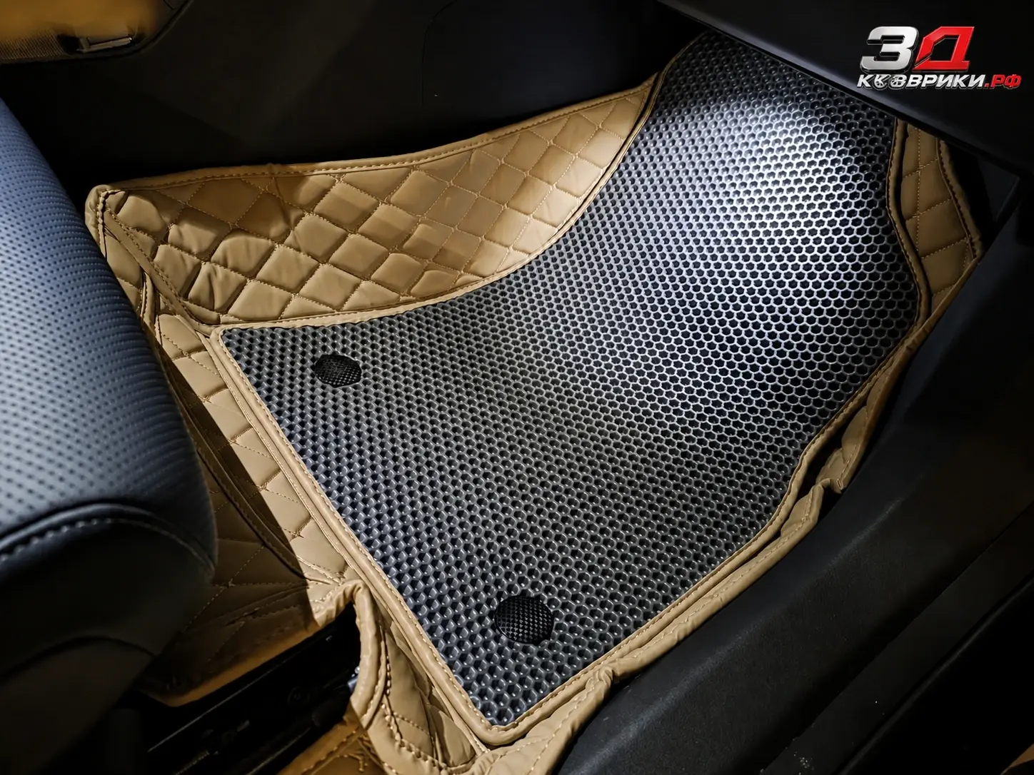 3D коврики Geely Atlas, пороги и тоннель