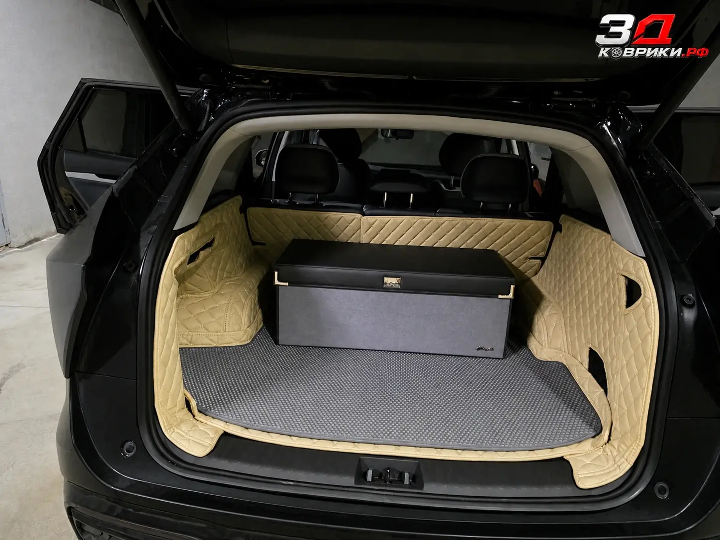 3D коврики Geely Atlas, пороги и тоннель