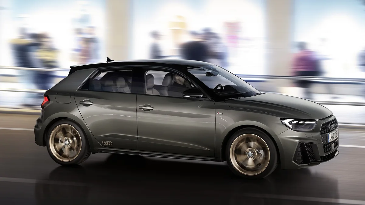Audi A1 GB - фото поколения Audi