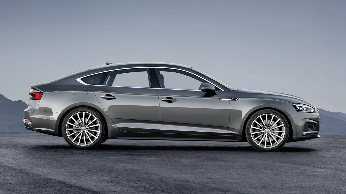 Audi A5 F5 купе спортбек - фото поколения Audi