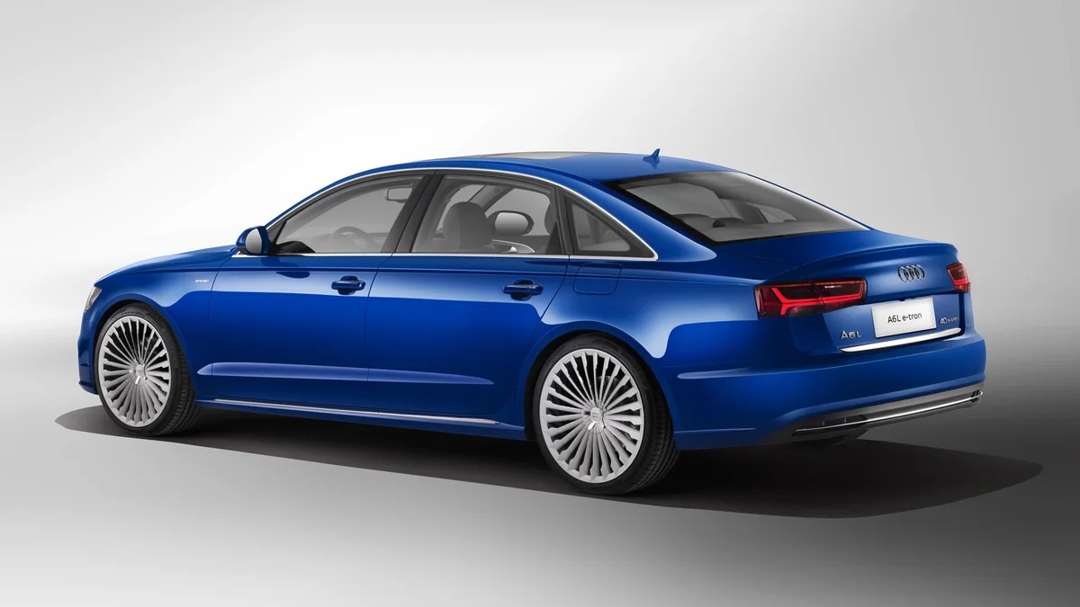 Audi A6L C8 - фото поколения Audi
