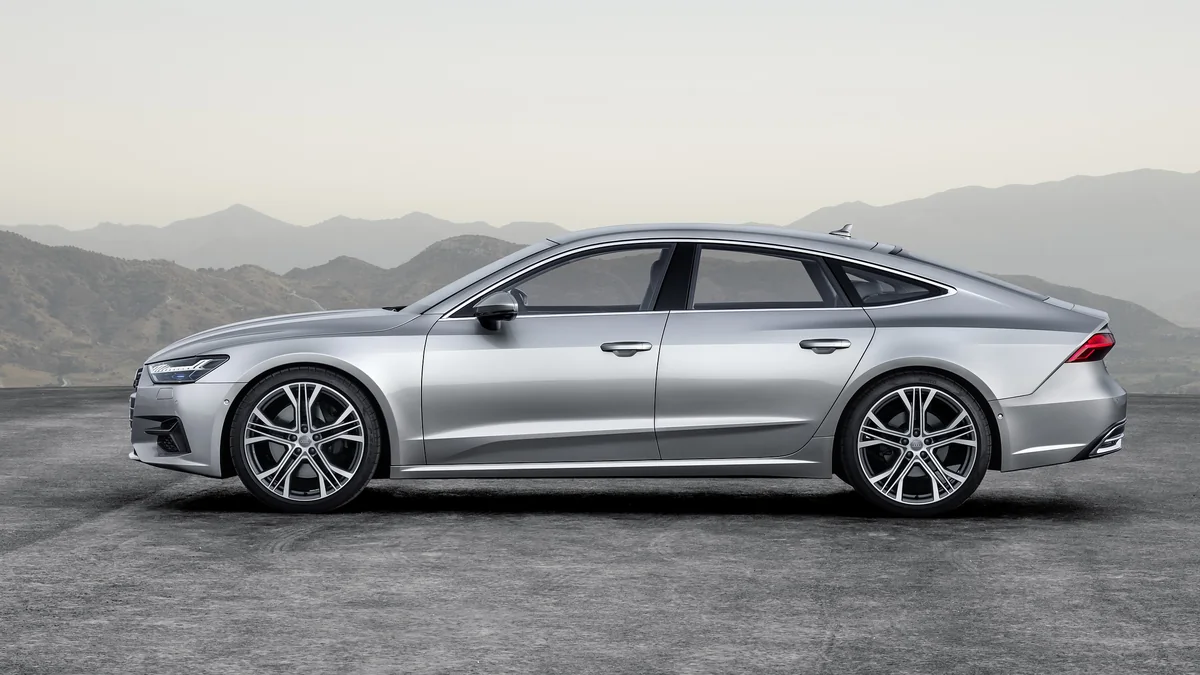 Audi A7 4K - фото поколения Audi