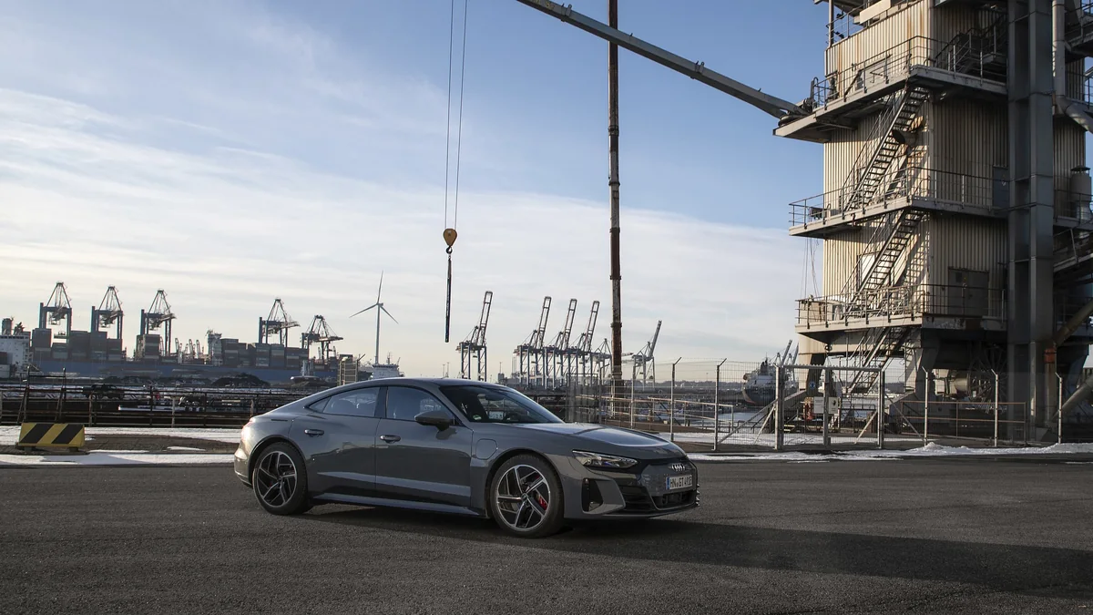 Audi e-tron GT - фото модели Audi