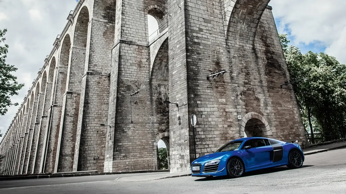 Audi R8 4S - фото поколения Audi