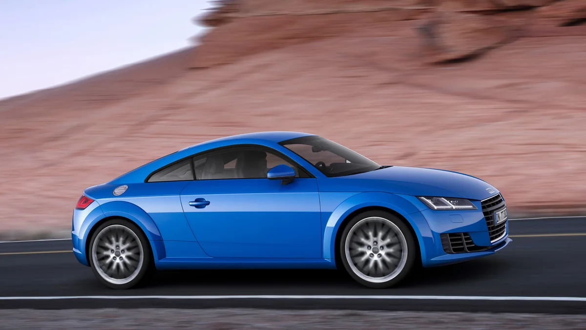 Audi TT 8S - фото поколения Audi