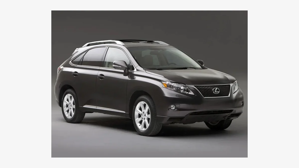 Lexus RX AL10
