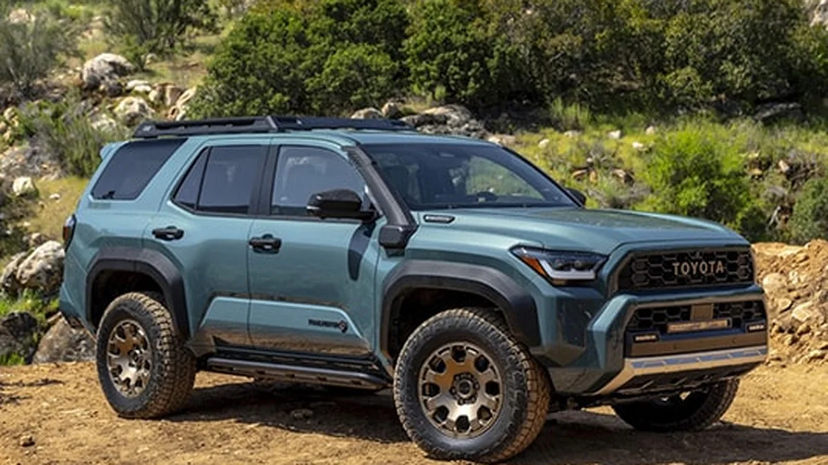 Toyota 4Runner N400 внедорожник - фото поколения Toyota
