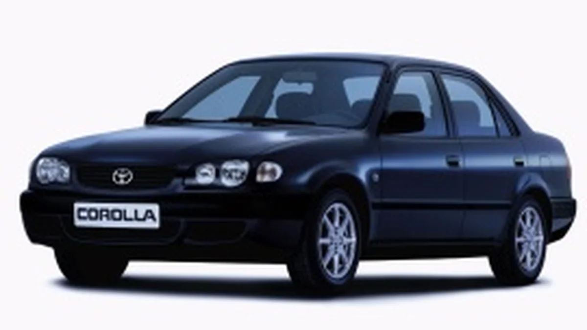 Toyota Corolla E120 седан универсал - фото поколения Toyota