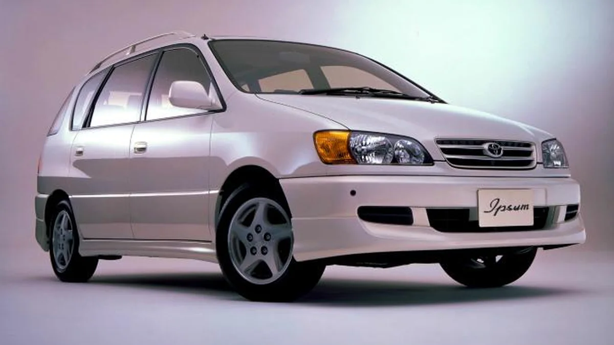 Toyota Ipsum XM10 1996-2001 - фото поколения