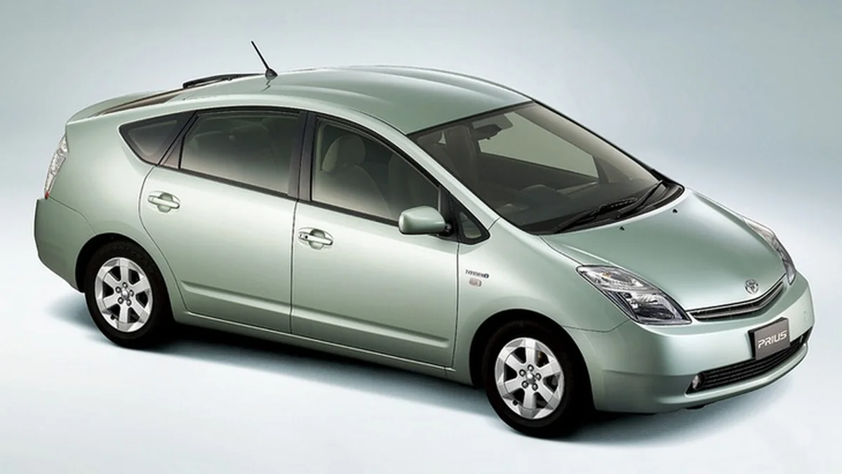 Toyota Prius XW20 2003-2009 - фото поколения