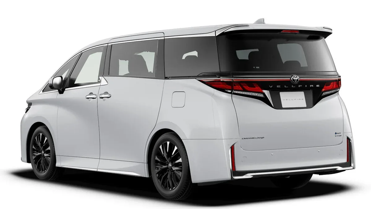 Toyota Vellfire - фото модели Toyota
