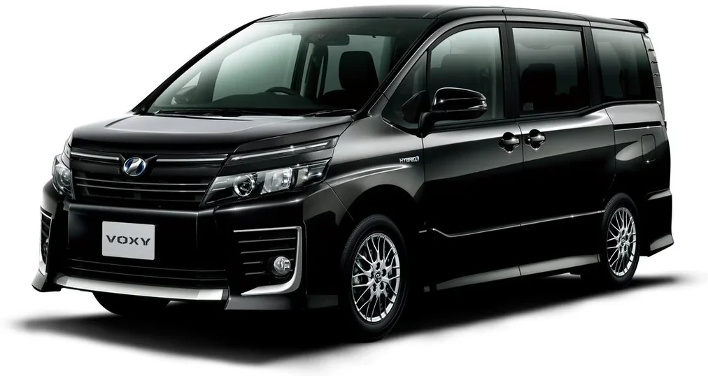 Toyota Voxy R80 2014-2021 - фото автомобиля