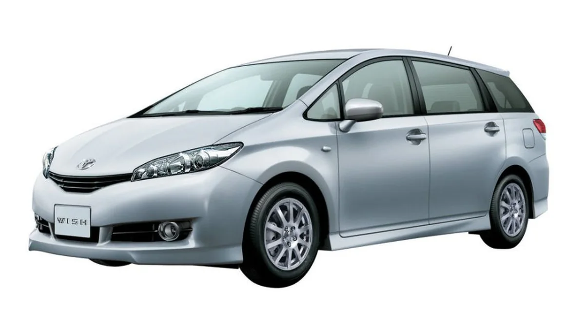 Toyota Wish XE20 2009-2012 - фото поколения